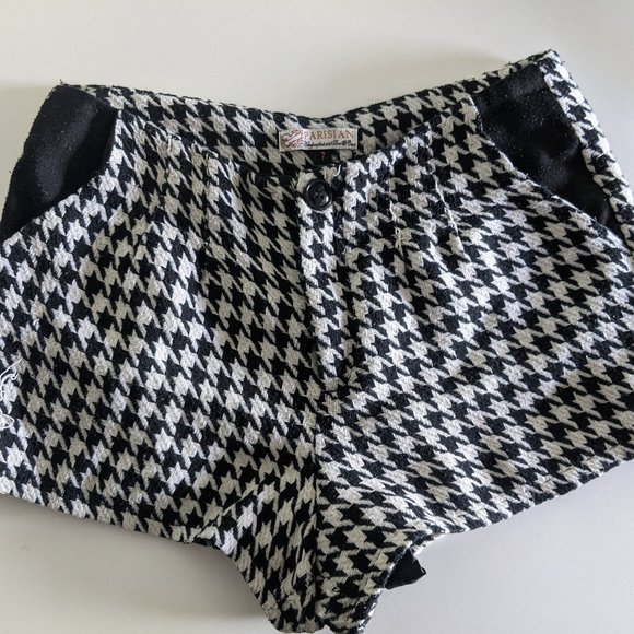 Vintage-ish Textured Houndstooth Shorts - Picture 1 of 3